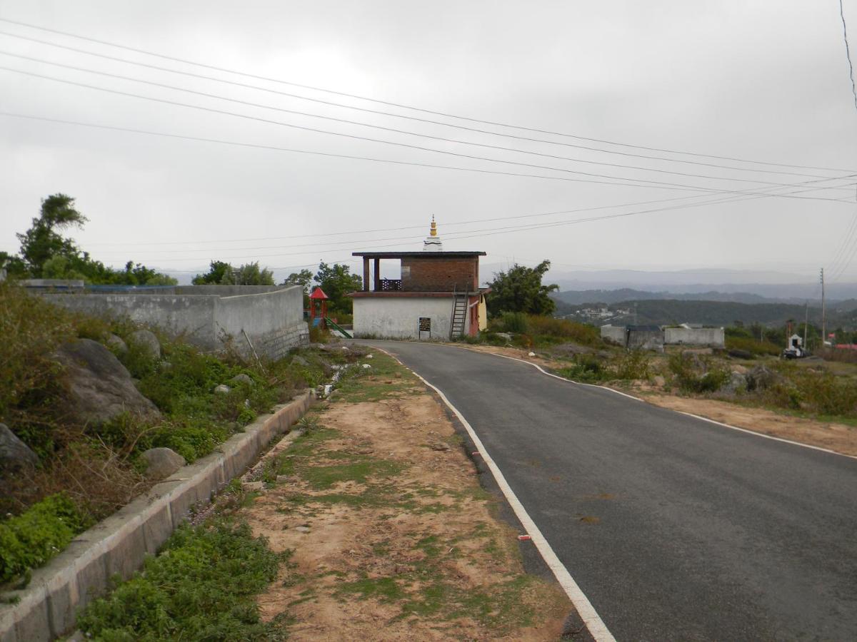 Hillock By In Vogue Villa Дхарамсала Екстериор снимка
